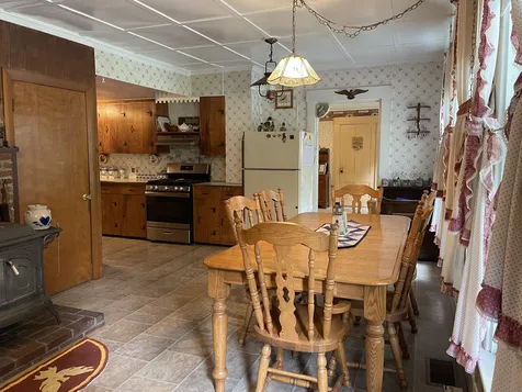 37 Williams Street Lancaster NH 03584