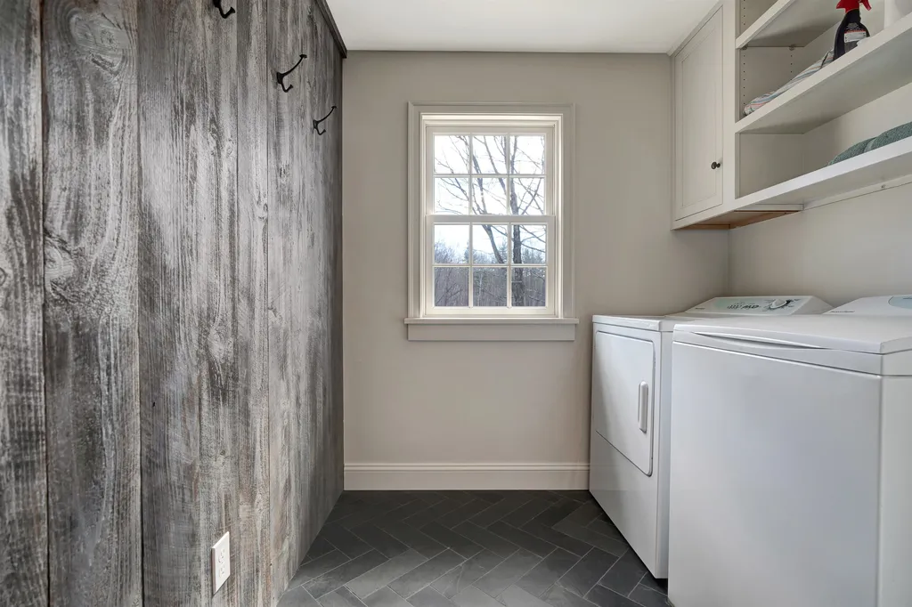 944 South Perry Road Barnard VT 05031
