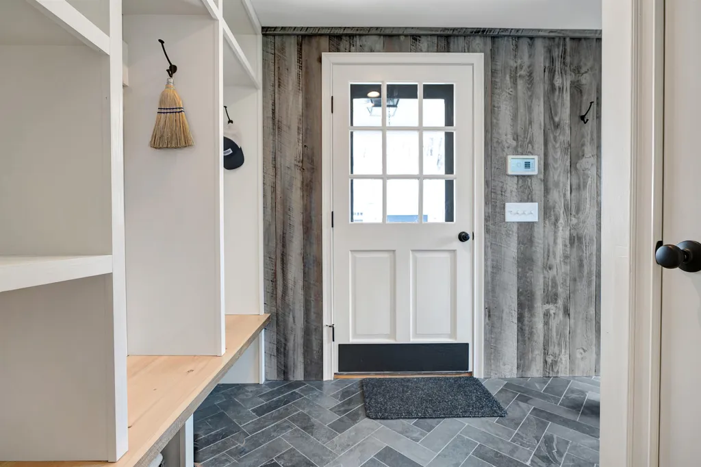 944 South Perry Road Barnard VT 05031