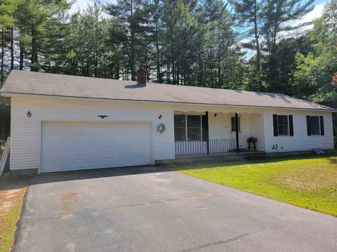15 Ballard Street Fryeburg ME 04037
