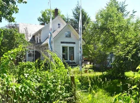 67 Frost Street Brattleboro VT 05301