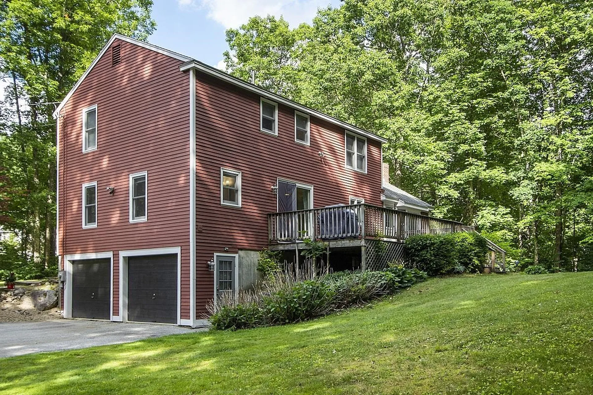 31 Geisser Road Hampstead NH 03841