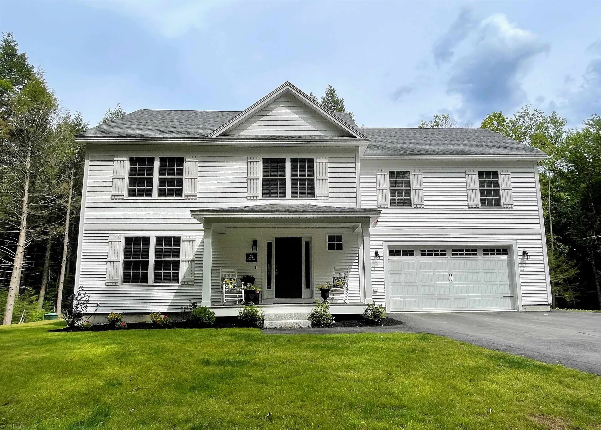 24 Ledge Road Chester NH 03036