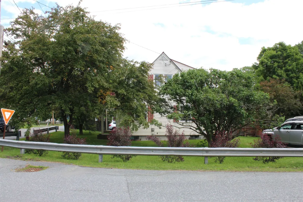 160 Summer Street Hartford VT 05047