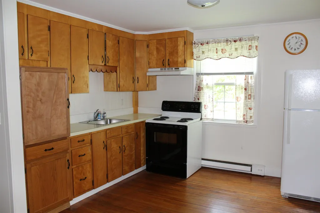 160 Summer Street Hartford VT 05047