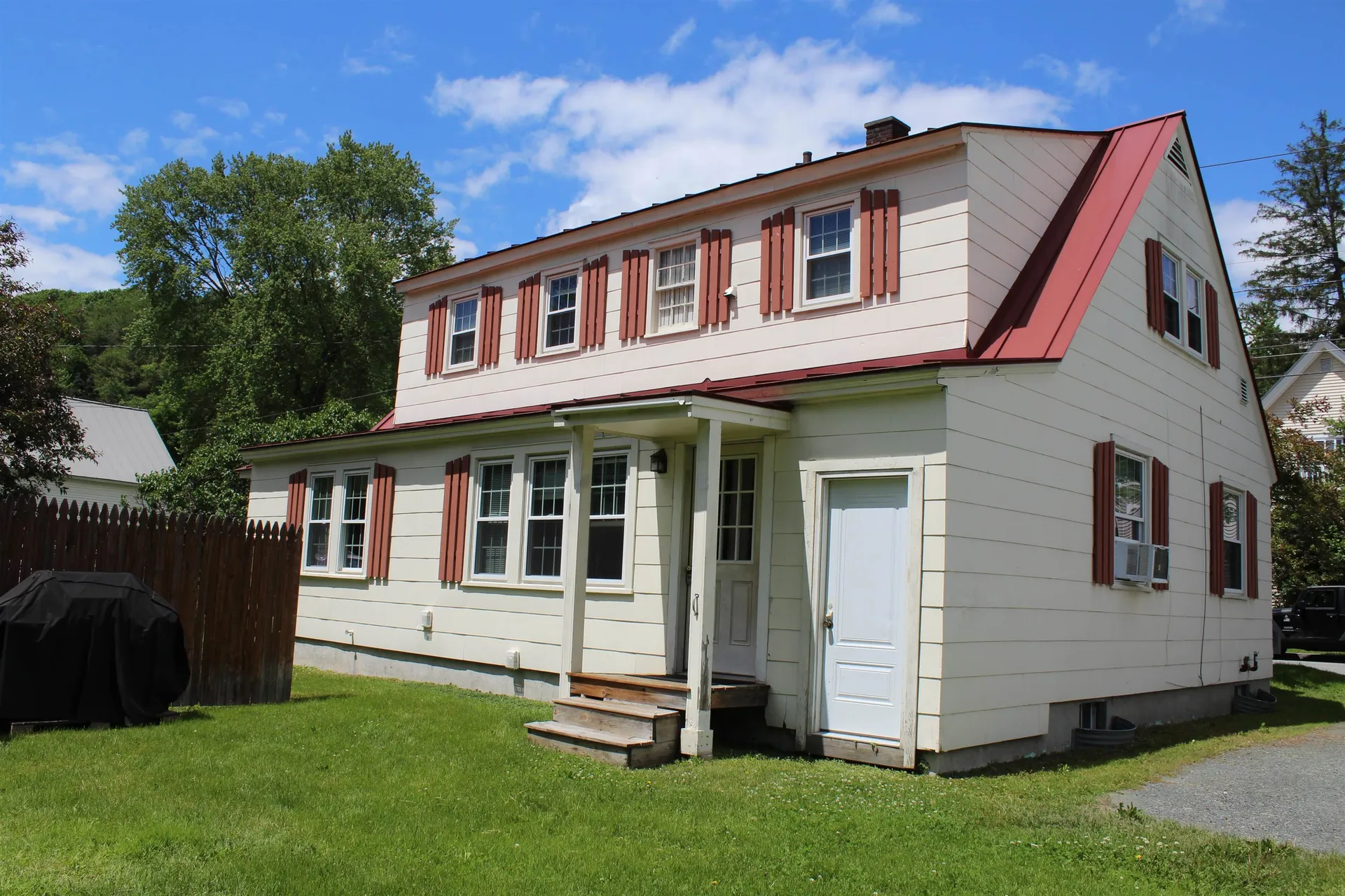 160 Summer Street Hartford VT 05047