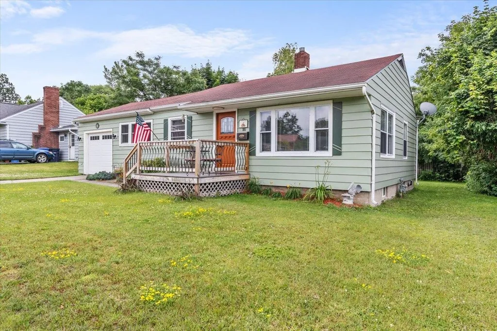 105 Birchcliff Parkway Burlington VT 05401