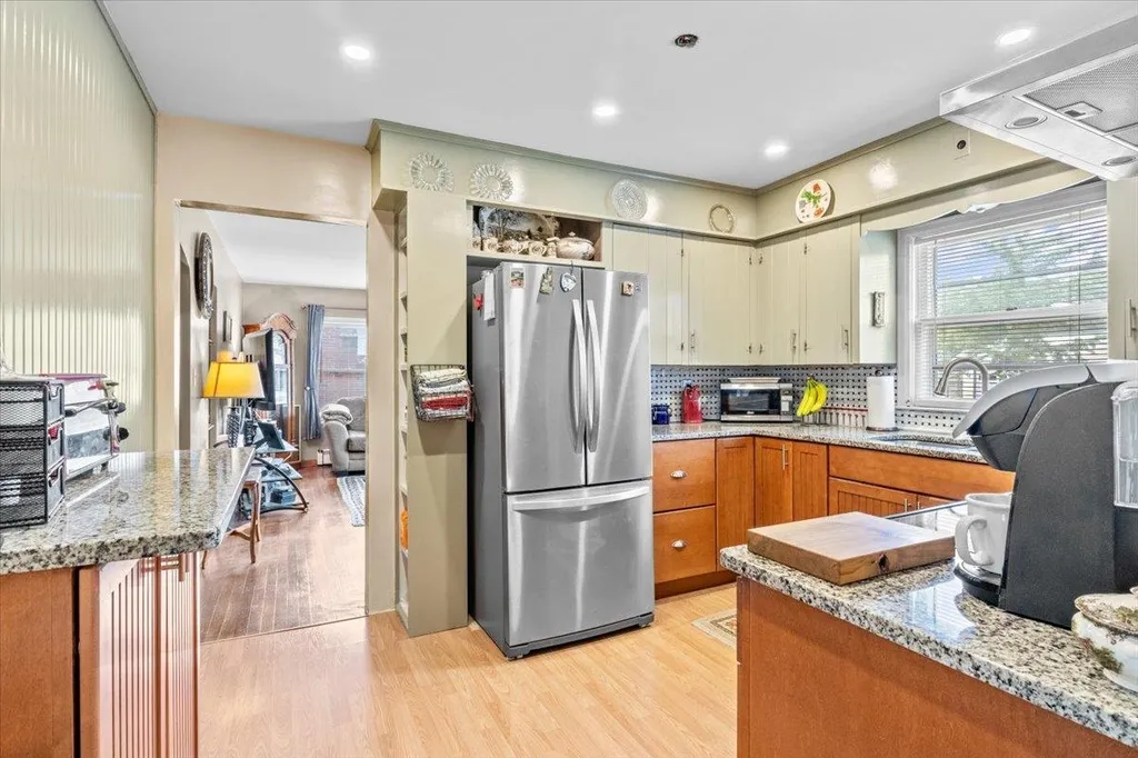 105 Birchcliff Parkway Burlington VT 05401