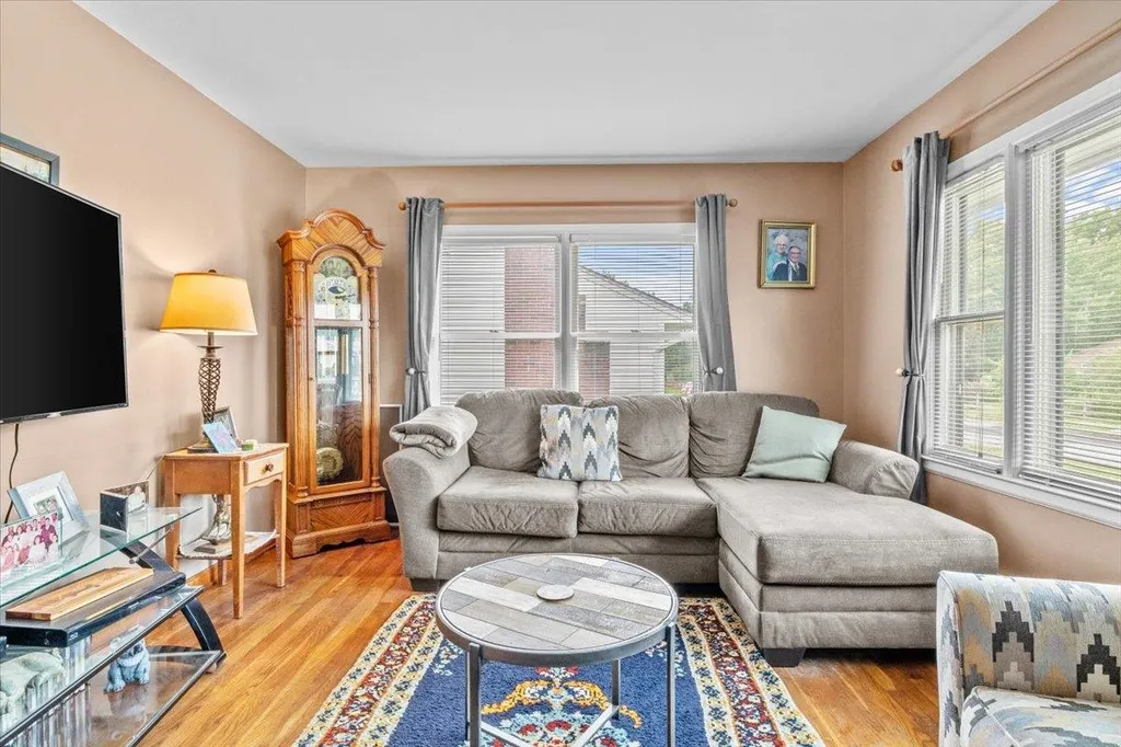 105 Birchcliff Parkway Burlington VT 05401