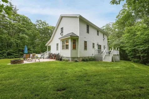 7 Tan Road Pittsfield NH 03263