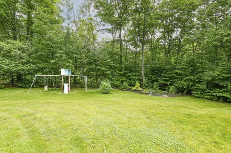 7 Tan Road Pittsfield NH 03263