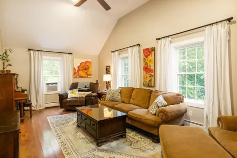 7 Tan Road Pittsfield NH 03263