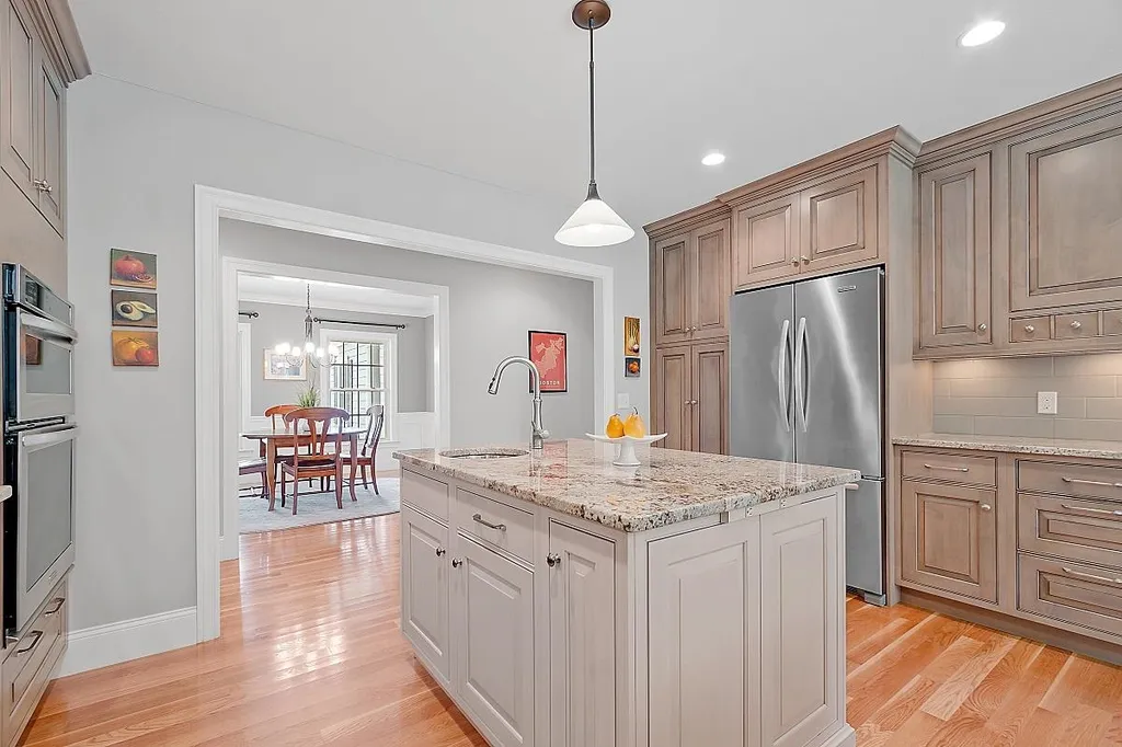 32 Winslow Drive Atkinson NH 03811