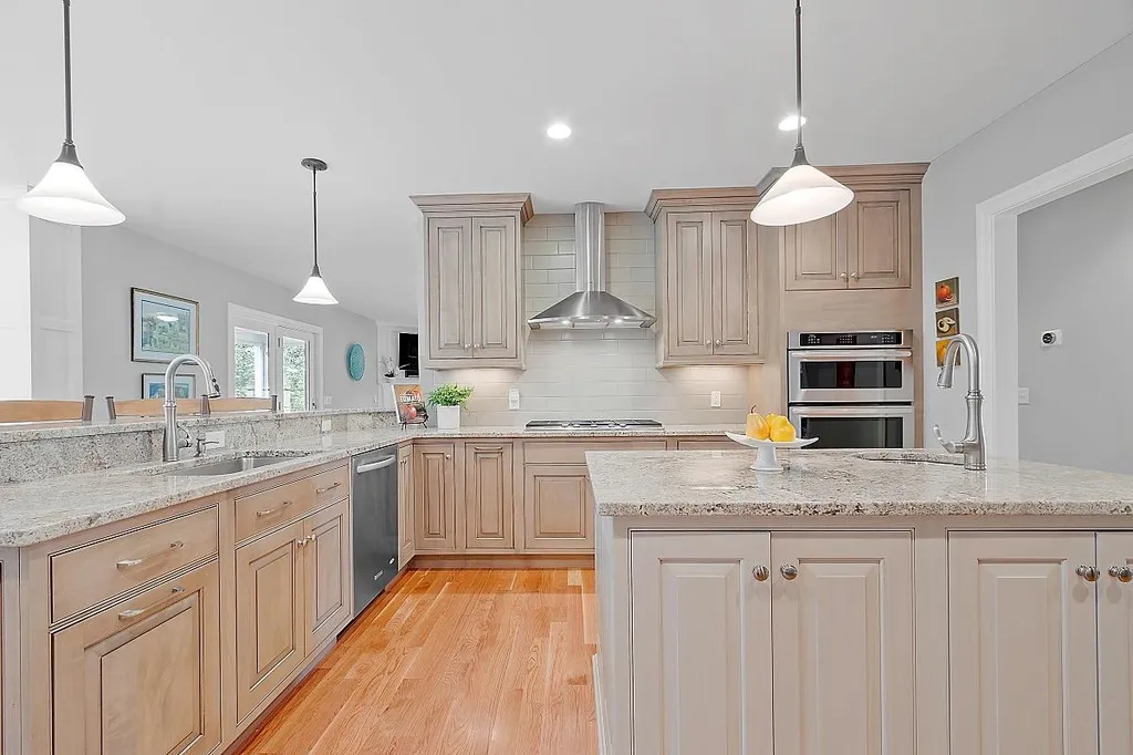 32 Winslow Drive Atkinson NH 03811