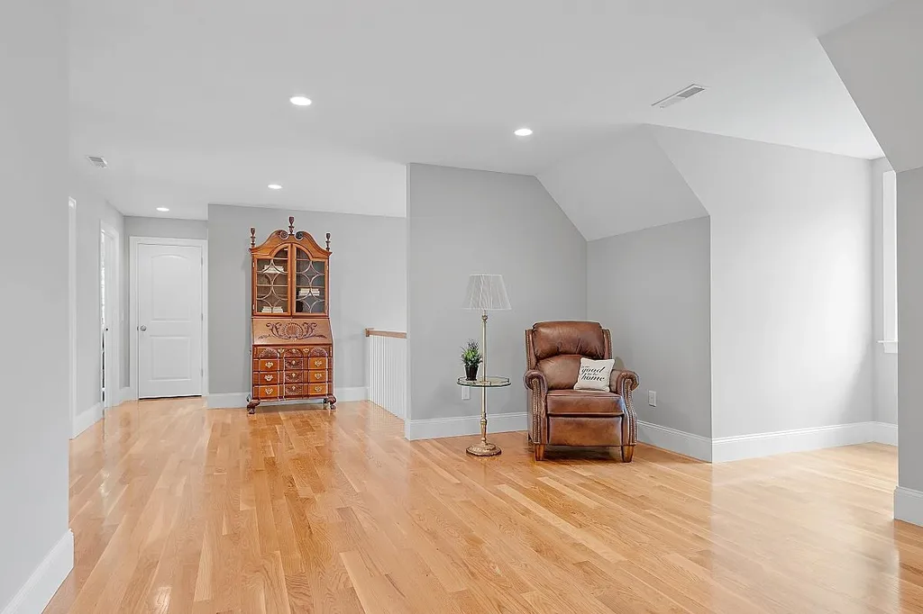 32 Winslow Drive Atkinson NH 03811