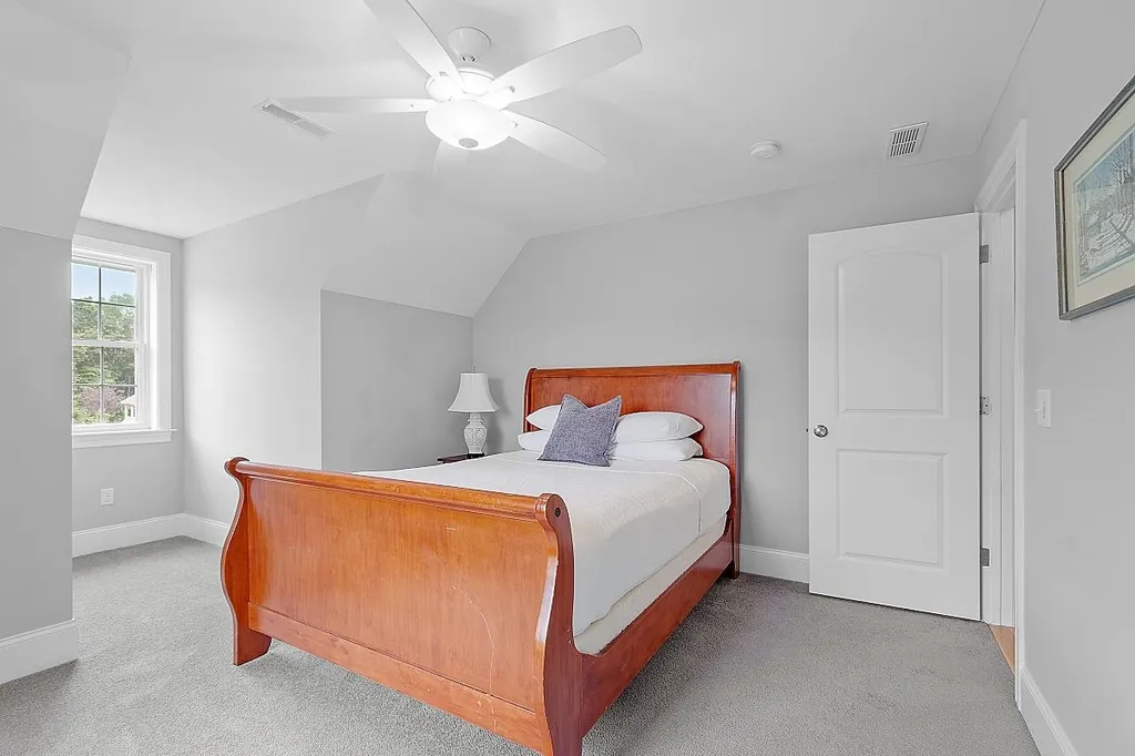 32 Winslow Drive Atkinson NH 03811