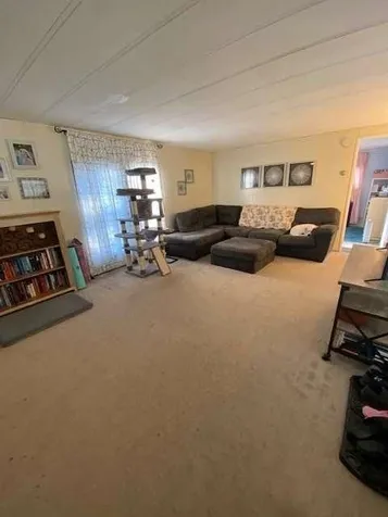 123 Sherwood Glen Somersworth NH 03878