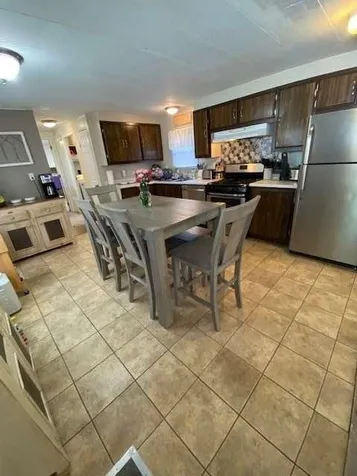 123 Sherwood Glen Somersworth NH 03878