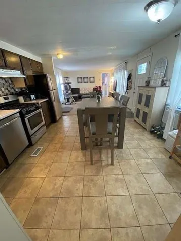 123 Sherwood Glen Somersworth NH 03878
