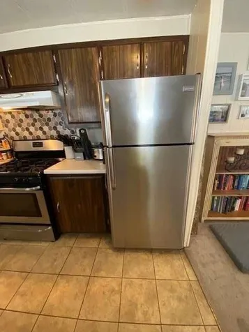 123 Sherwood Glen Somersworth NH 03878