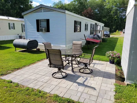 123 Sherwood Glen Somersworth NH 03878