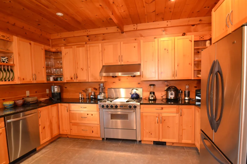 282 Purple Briar Lane Warren VT 05674