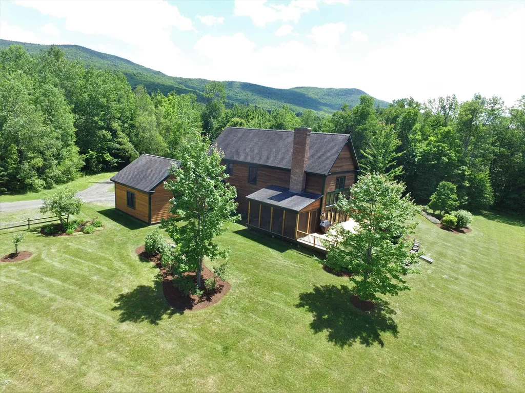 282 Purple Briar Lane Warren VT 05674