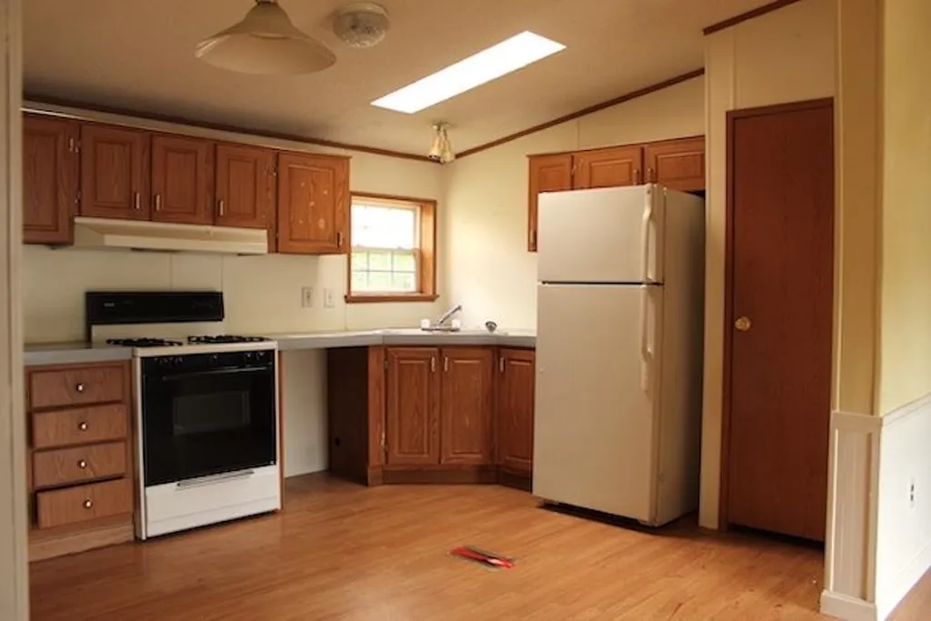 6 Stark Street Belmont NH 03220