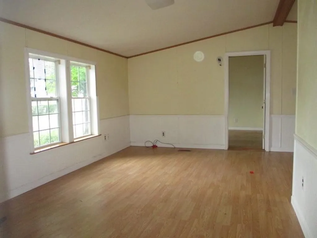 6 Stark Street Belmont NH 03220