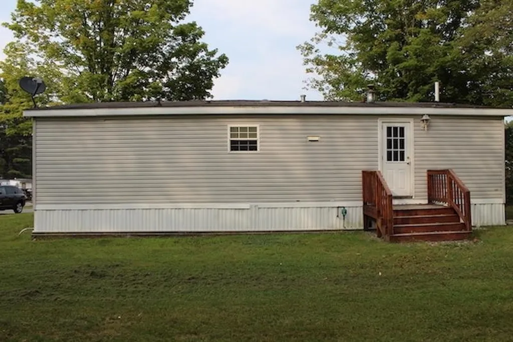 6 Stark Street Belmont NH 03220