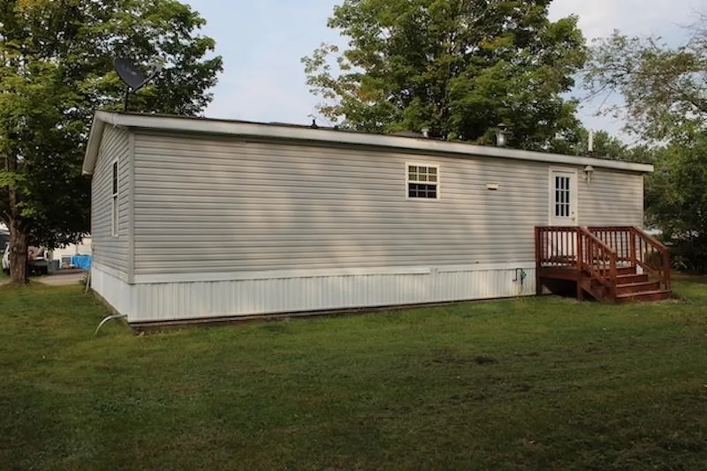 6 Stark Street Belmont NH 03220