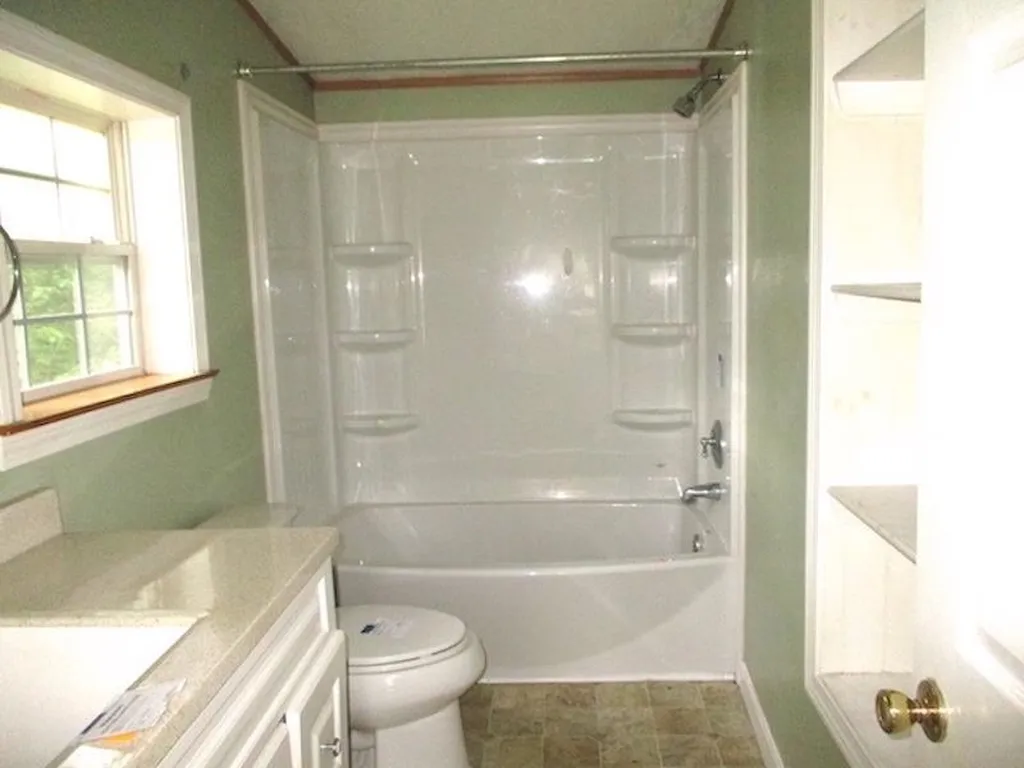 6 Stark Street Belmont NH 03220