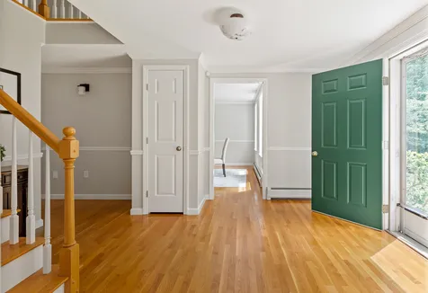 2 Crockett Lane Amherst NH 03031