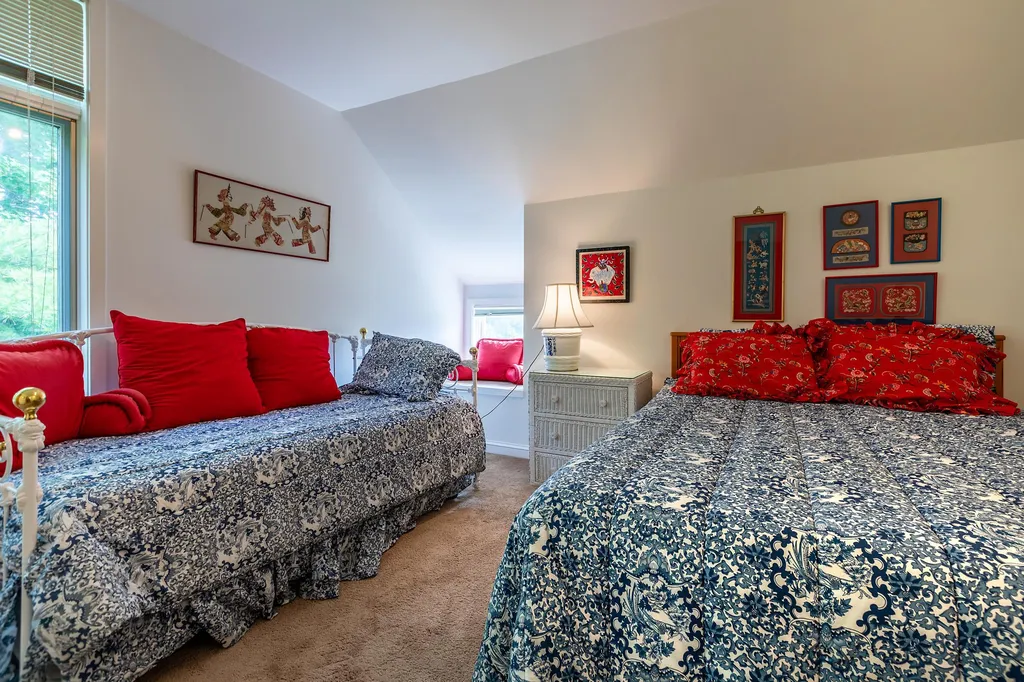 E1 Piper Ridge Road Winhall VT 05340