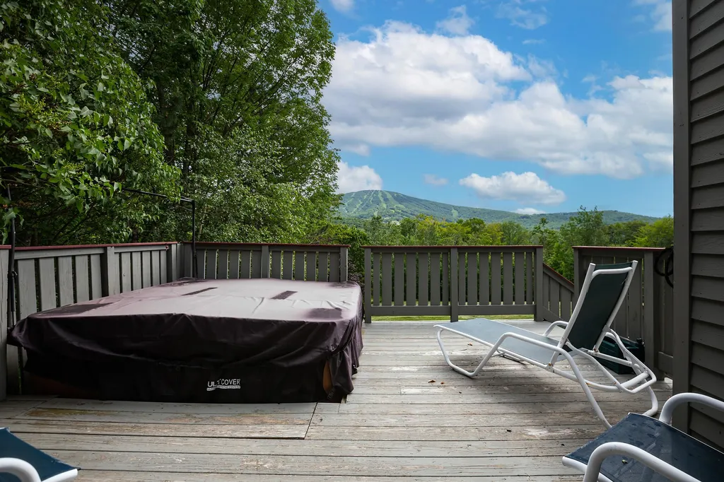 E1 Piper Ridge Road Winhall VT 05340
