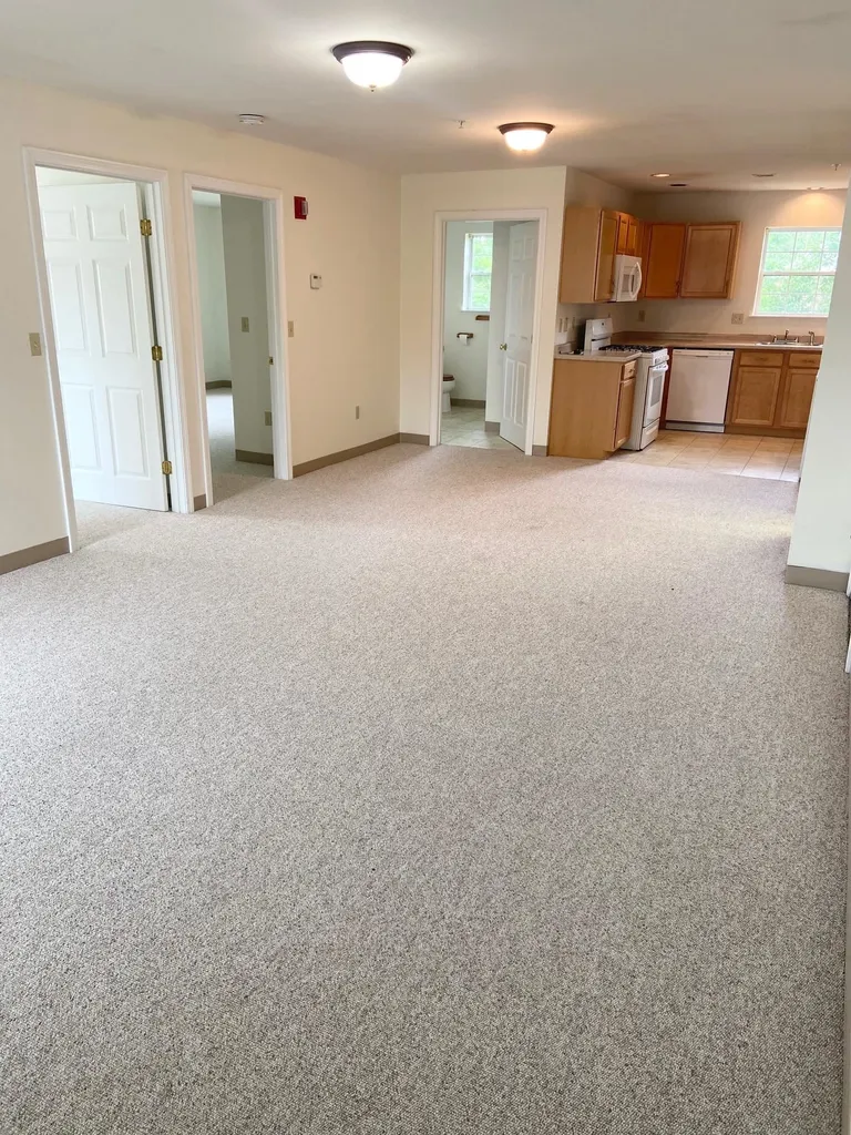 6 Tampa Drive Rochester NH 03867