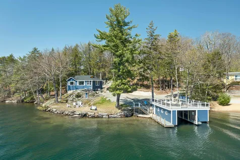 112 Prescott Avenue Laconia NH 03246