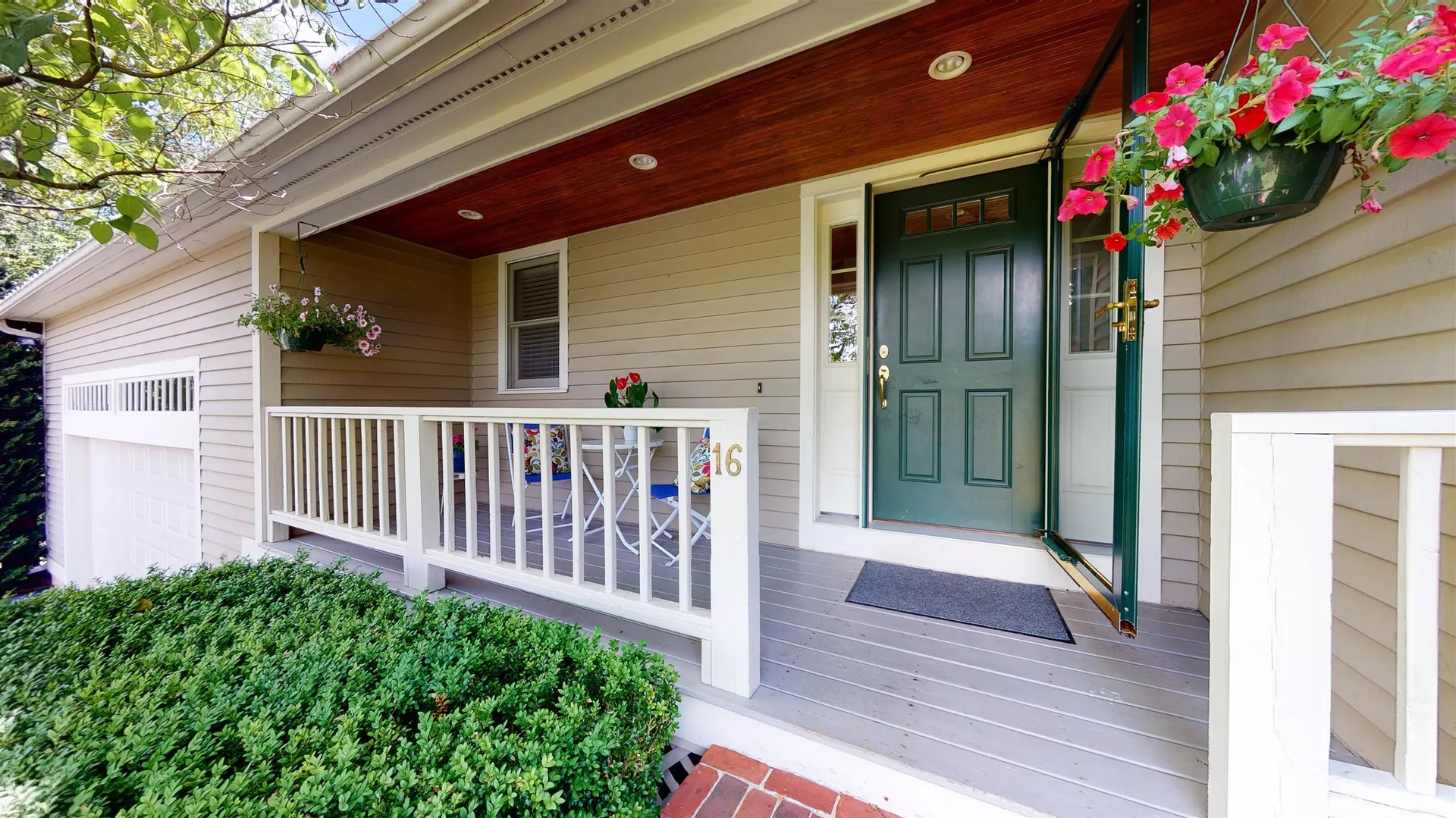 16 Lamington Hill Road Stratham NH 03885