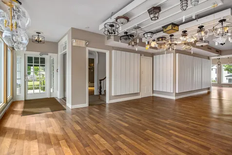 87 Lafayette Road Hampton Falls NH 03844