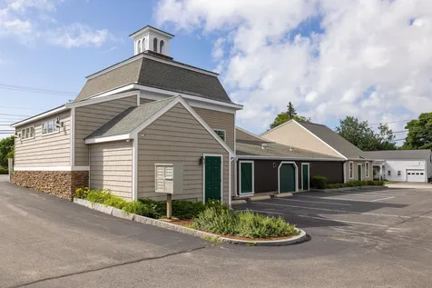 87 Lafayette Road Hampton Falls NH 03844
