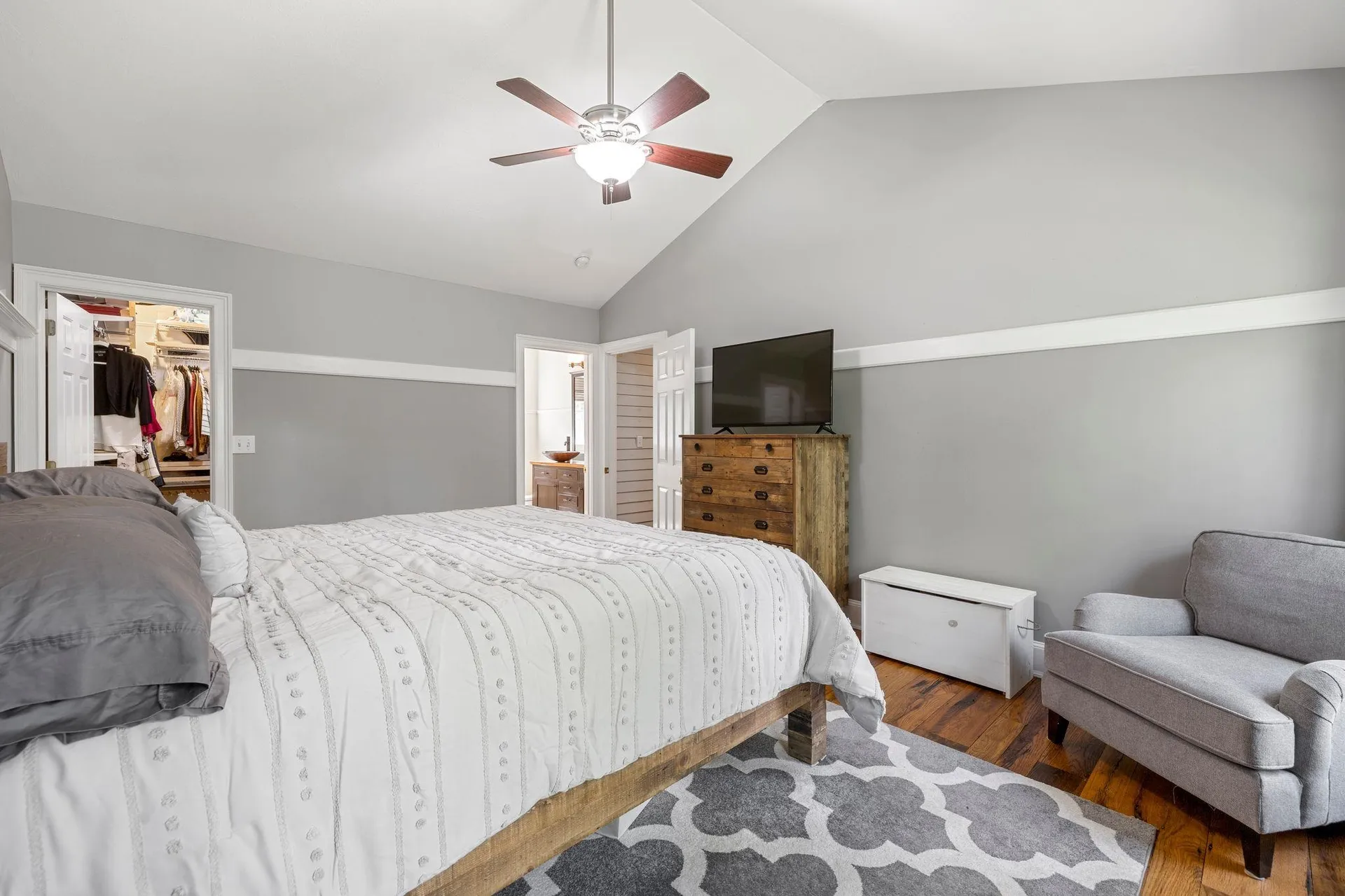 17 Pigeon Hill Road Brookline NH 03033
