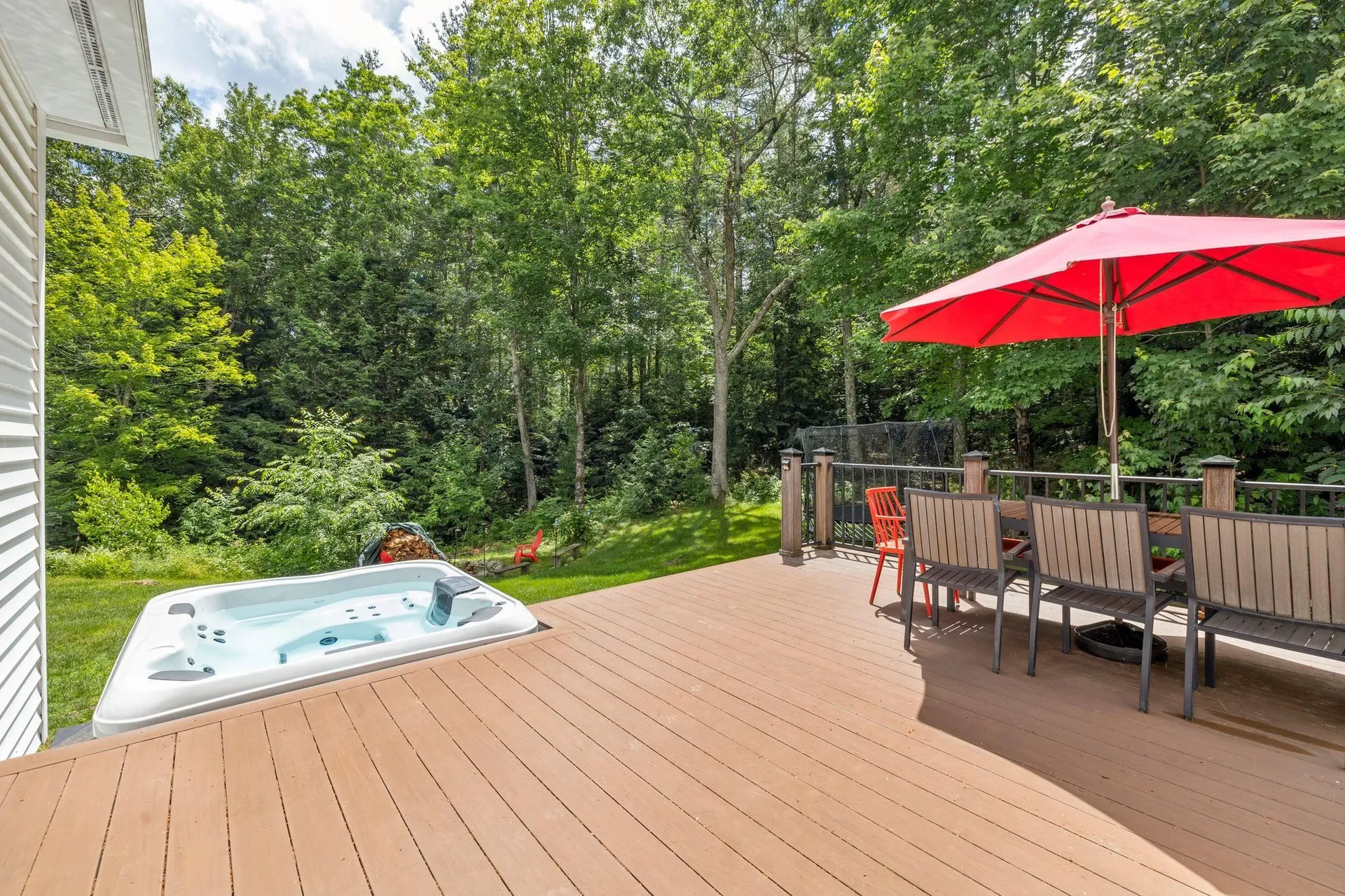 17 Pigeon Hill Road Brookline NH 03033