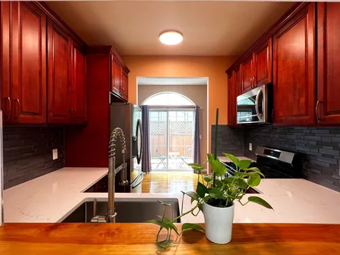 602 North Avenue Burlington VT 05408