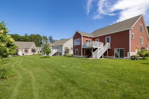 83 Boxwood Path Greenland NH 03840
