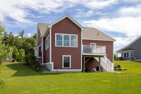 83 Boxwood Path Greenland NH 03840