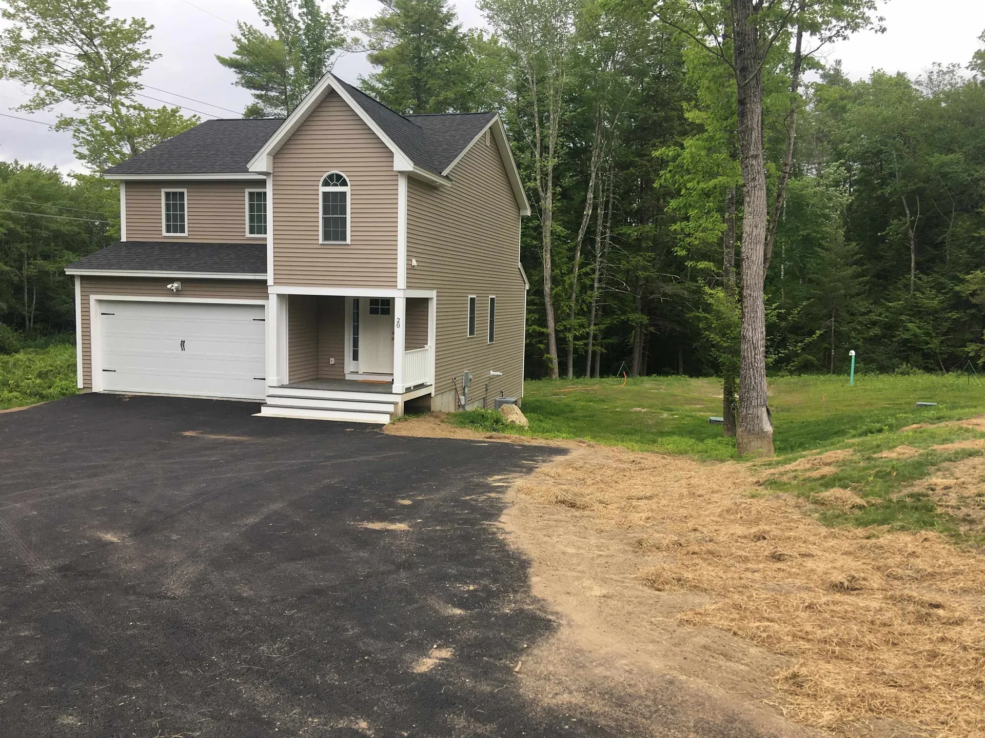 11 Meetinghouse Road Barrington NH 03825