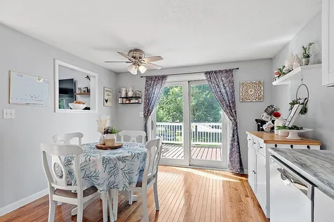 12l Lancelot Drive Derry NH 03038