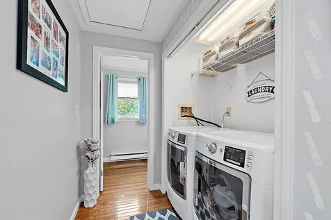 12l Lancelot Drive Derry NH 03038