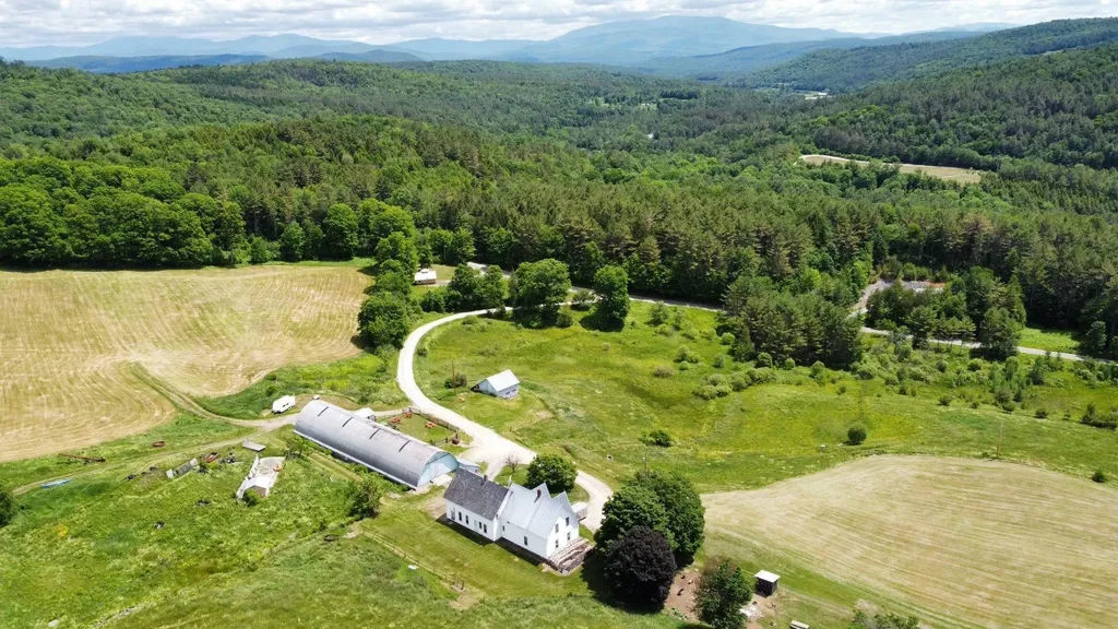 156 Zambon Drive Ryegate VT 05042