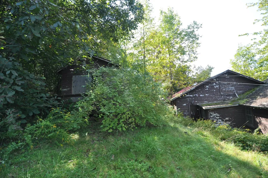 2446 Route 30 North Castleton VT 05735